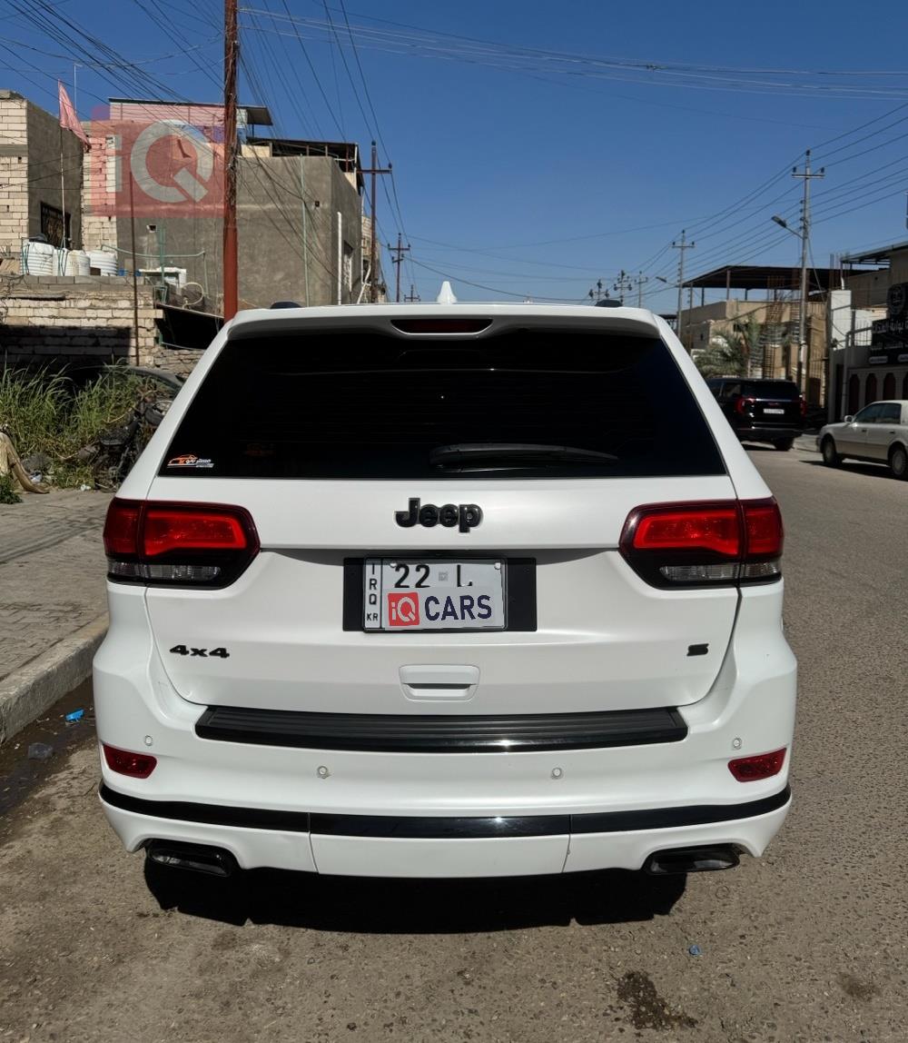 جيب جراند شيروكي